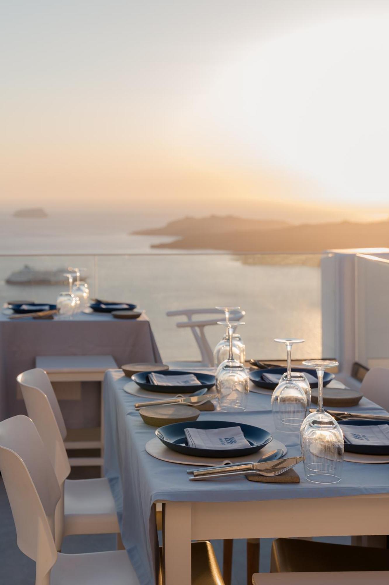 Apeiron Blue Santorini - Sustainable Adults Only 14 Plus Fira  Exteriör bild